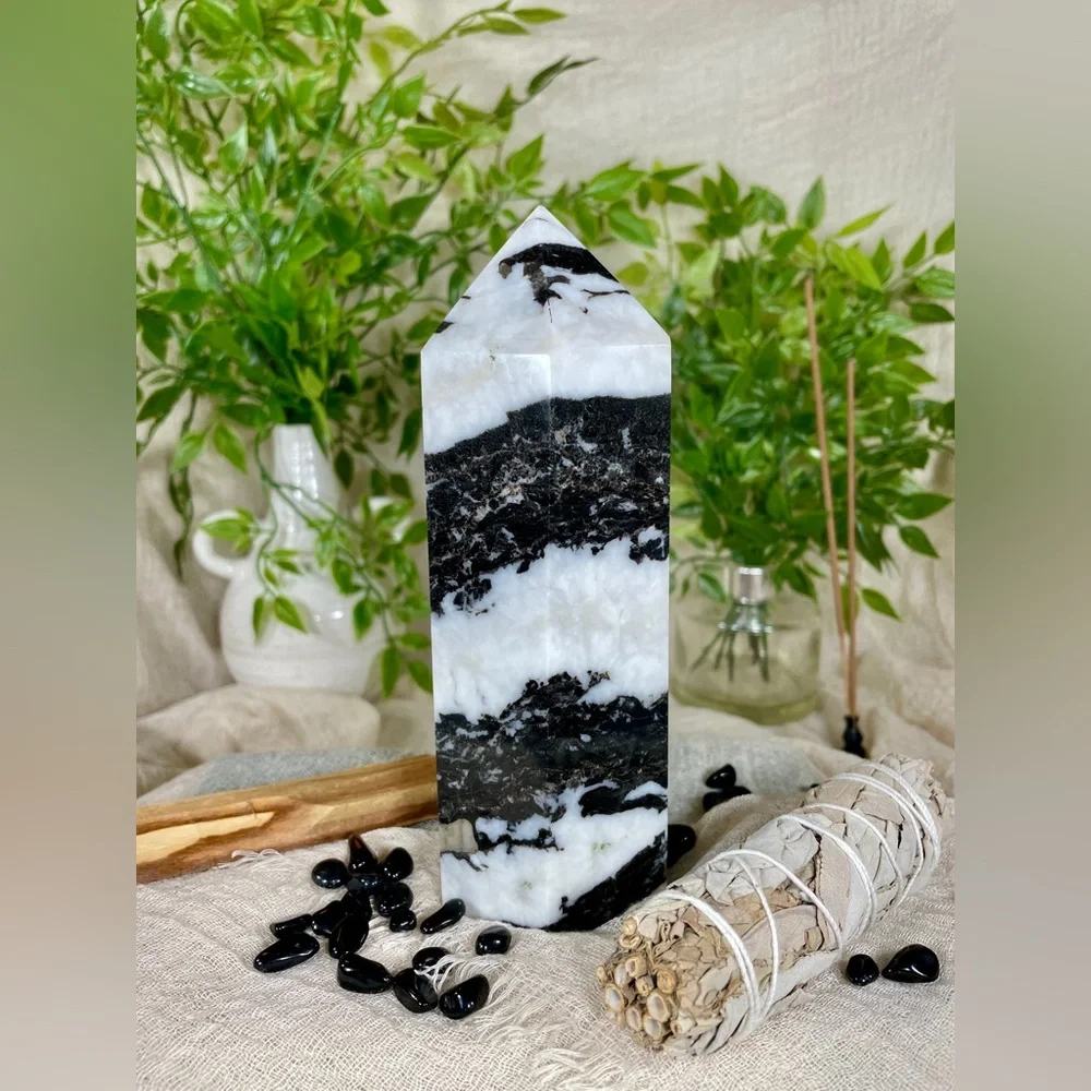 2355 Zebra Jasper Crystal Tower - Picture 3 of 13